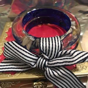 Lucite bangle bracelet Betsey Johnson vintage bow